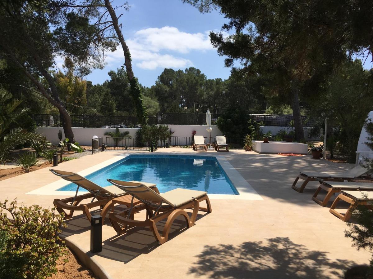 Chalet Torralba - Villa At Hotel Osiris سان أنطونيو المظهر الخارجي الصورة