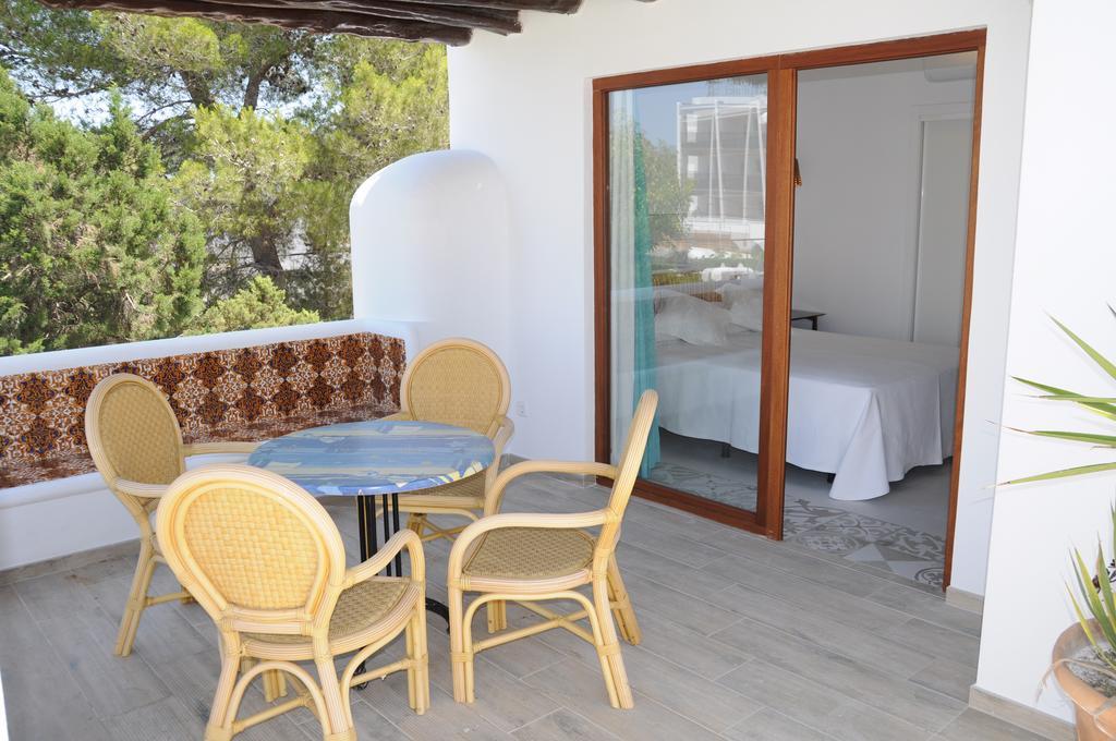 Chalet Torralba - Villa At Hotel Osiris سان أنطونيو المظهر الخارجي الصورة